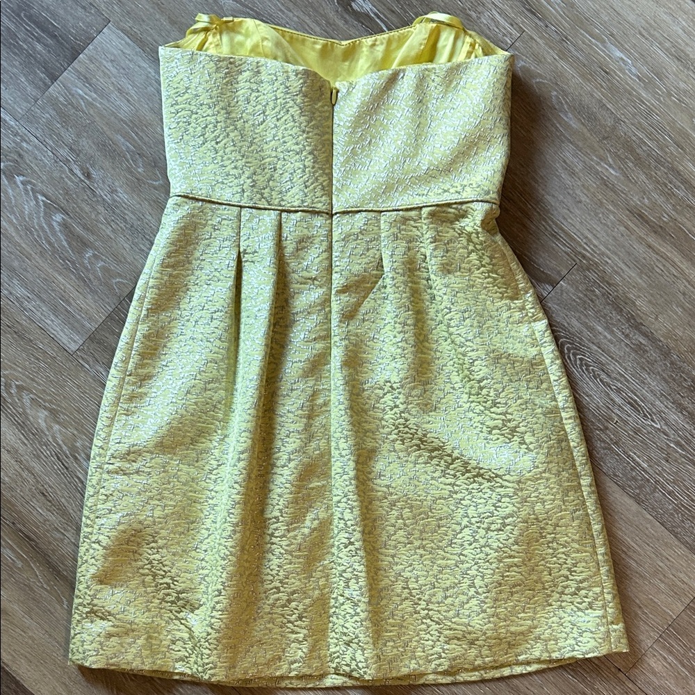 BCBGMaxAzria Strapless brocade cocktail dress - Picture 5 of 12